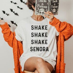 Shake Señora Funny Halloween Party Fan Gift Graphic Ghost Costume T-Shirt 05